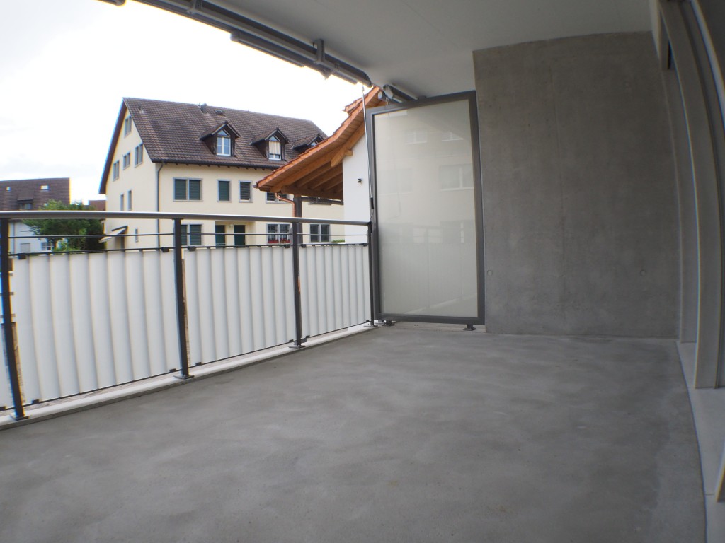 Moderne 4.5Z Wohnung Parterre im Dorfzentrum – Bild 4